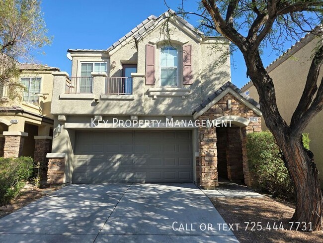 Primary Photo - 4 BEDROOM 3 BATH TWO STORY HOME IN GATED C...