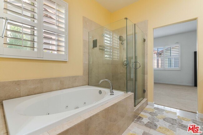 Building Photo - 5734 S Celedon Creek