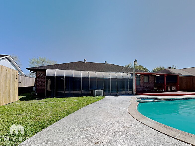 Building Photo - 10503 Kirkdale Dr