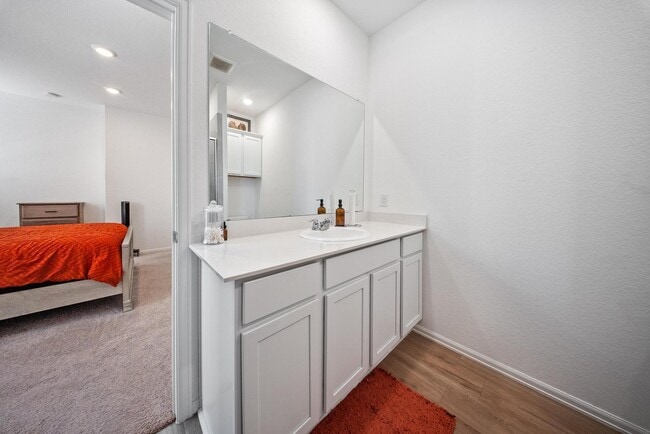 Building Photo - 6304 Barrington Clf Trl