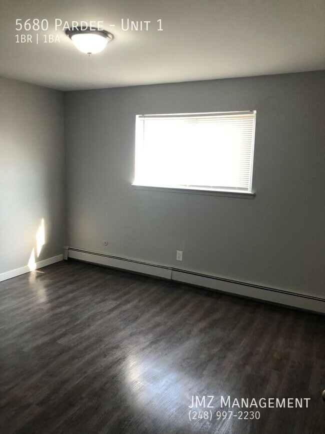 Building Photo - 5680 Pardee-Unit 1