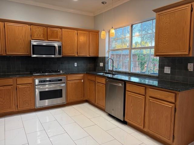 Building Photo - 4704 Bear Run Dr