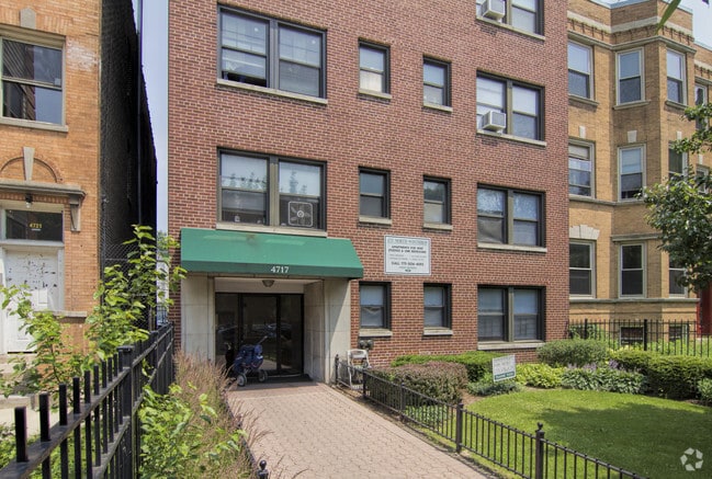 Building Photo - 4717 N. Winthrop Apartments