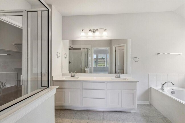 Building Photo - 420 Blue Oak Blvd