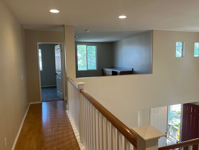 Building Photo - Paloma del Sol 4 bedroom on Cul-de-Sac
