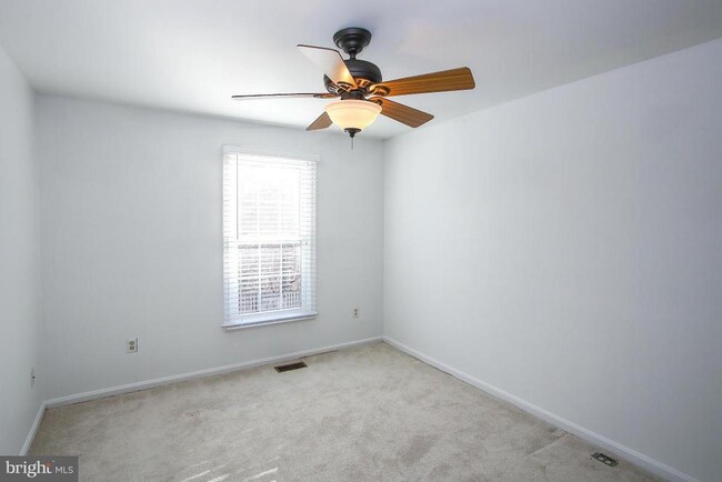 Building Photo - 153 Finale Terrace