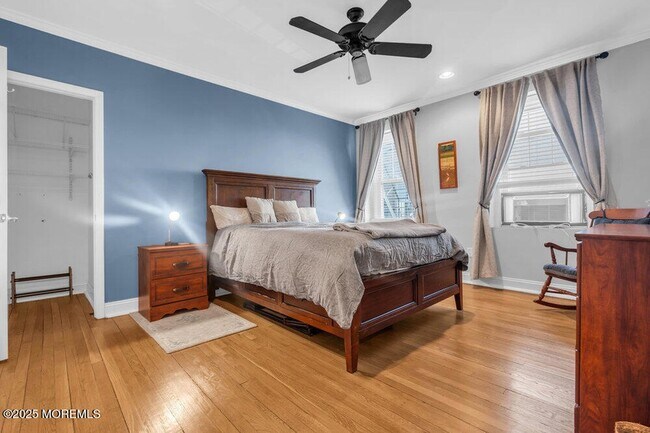 Building Photo - 500 Deal Lake Dr