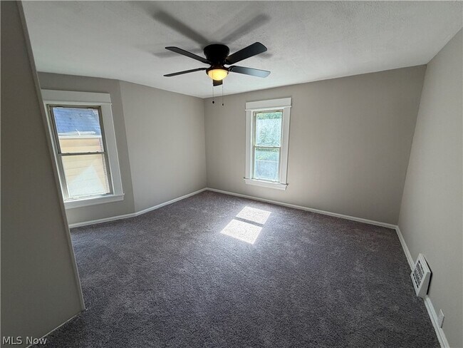 Building Photo - 1462 Felton Rd