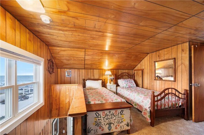 Building Photo - 28 Glenwood Ave