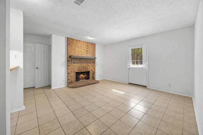 Building Photo - 6188 Vega Dr