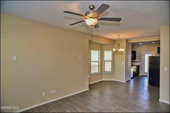 Building Photo - 452 Isaias Ave.