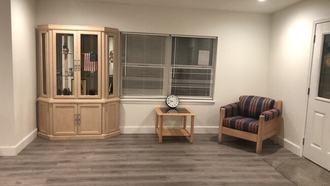 Building Photo - 3047 Herold Dr