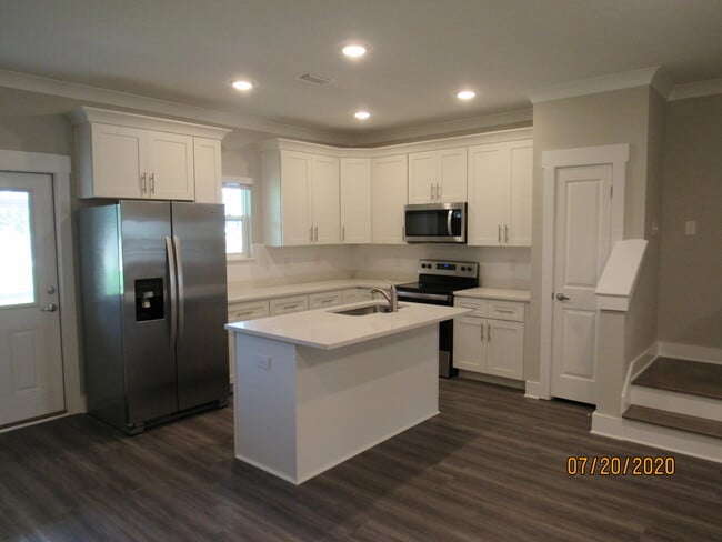 Building Photo - 271 N Sand Palm Rd