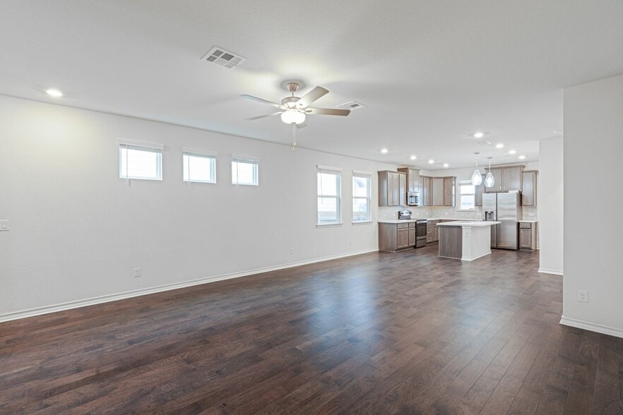 Building Photo - 172 Breccia Trl