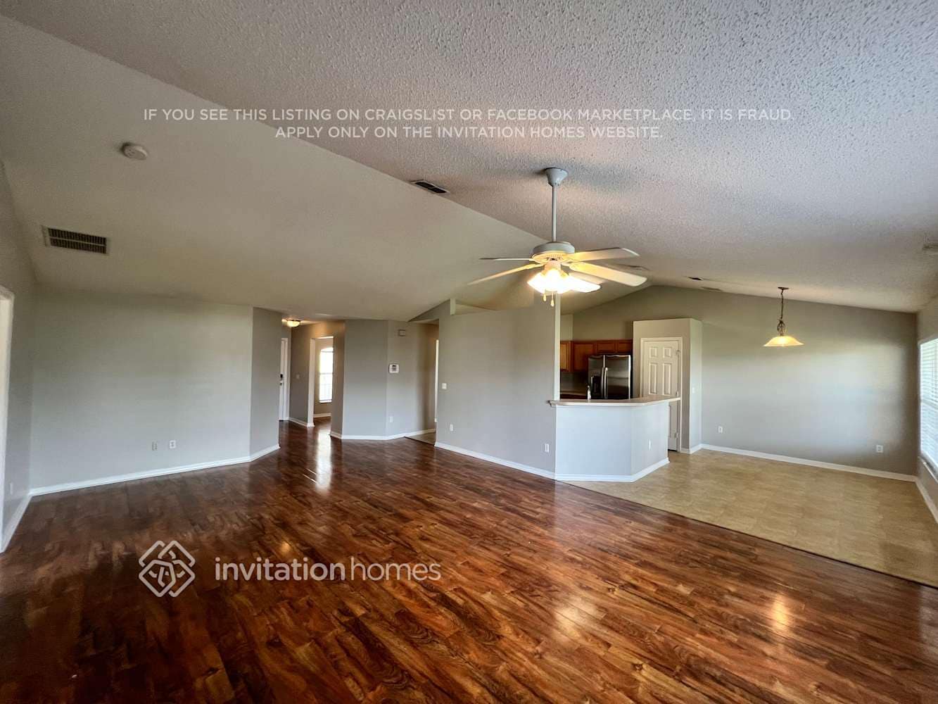 Building Photo - 1080 SW McCoy Ave
