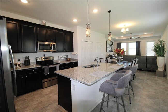 Building Photo - 8468 Starlight Loop