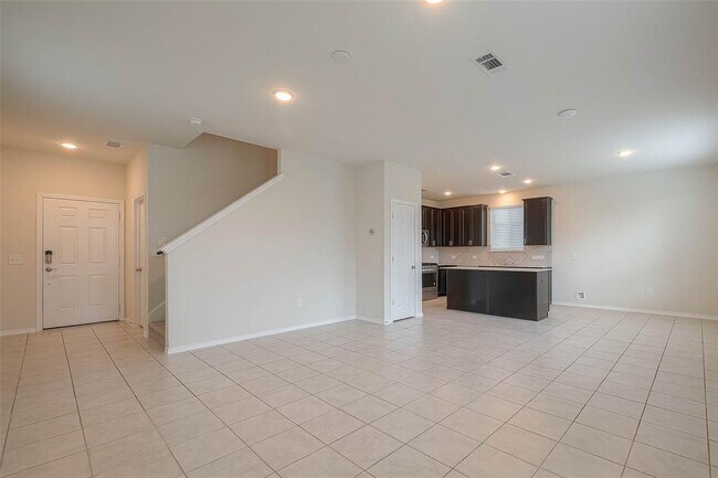 Building Photo - 25635 Royal Catchfly Rd