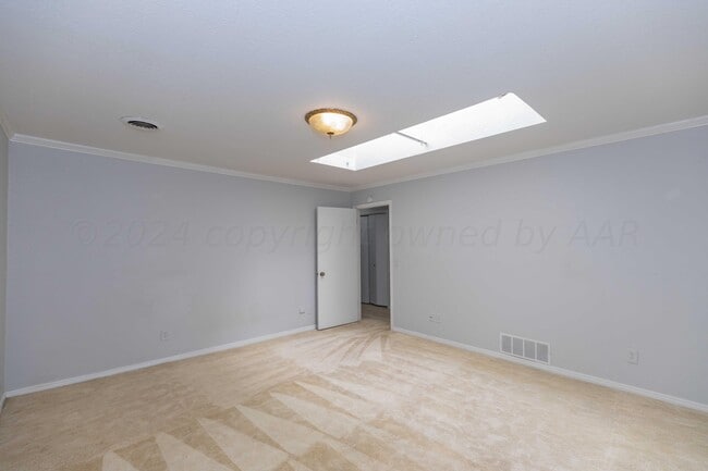 Building Photo - 6200 Belpree Rd