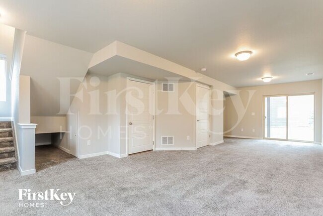 Building Photo - 6602 Shadow Star Dr