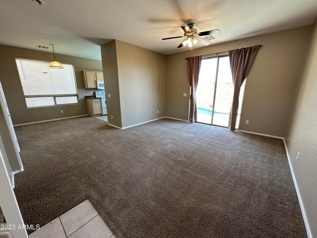 Building Photo - 16914 S Cedarwood Ln