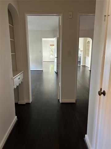 Building Photo - 4106 University Blvd