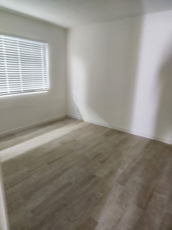 Building Photo - 30 Rose Ave