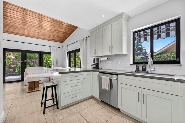 Building Photo - 14531 SW 111th Terrace