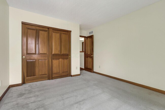 Building Photo - 7641 Finbarr Ct