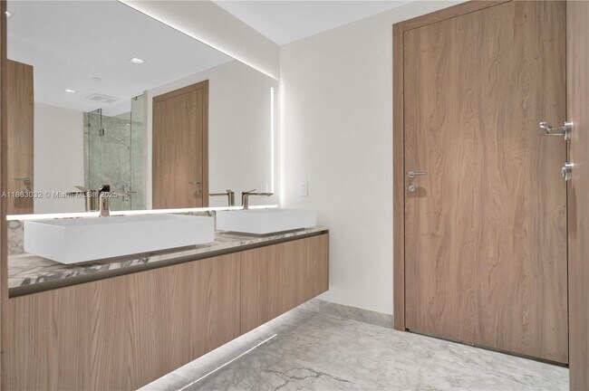 Building Photo - 1135-1103 103rd St