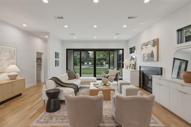 Building Photo - 7340 Syracuse Dr