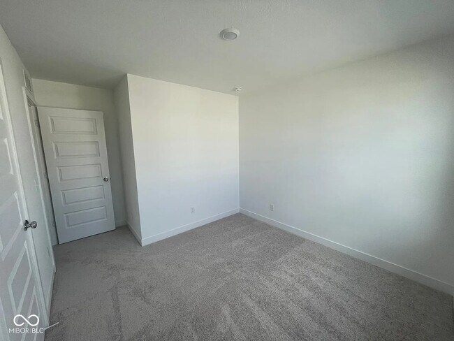 Building Photo - 6865 Orchard Run Cir