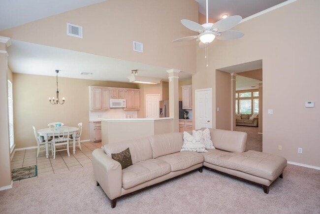 Building Photo - 16311 Candlerock Ct