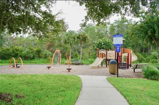 Building Photo - 10429 Kristen Park Dr