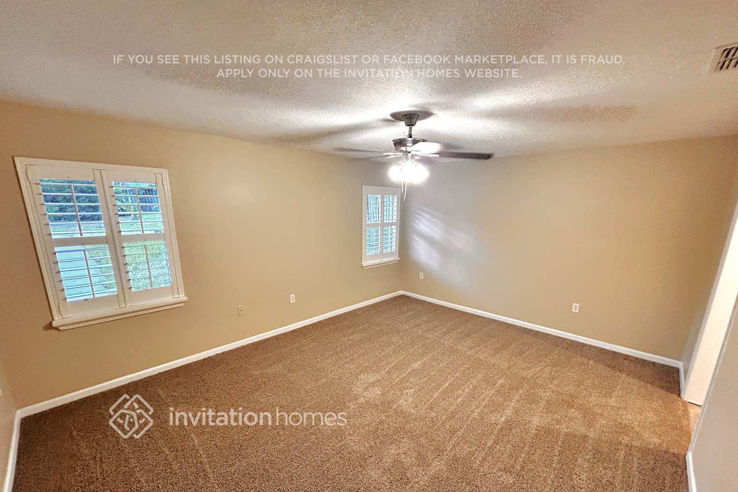 Building Photo - 7028 Doehring Dr