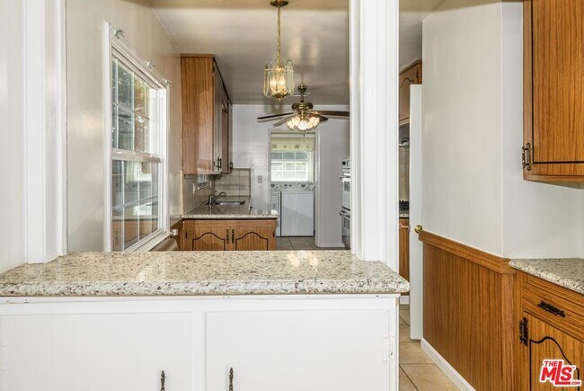 Building Photo - 14745 Marlin Pl