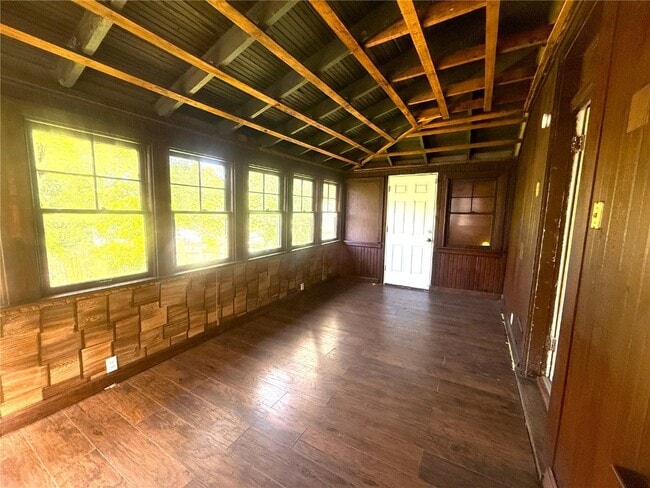 Building Photo - 1243 Sutter Ave