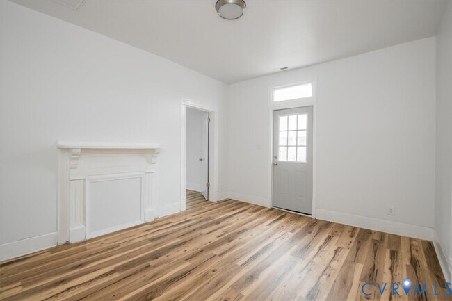 Building Photo - 2726 Alexander Ave