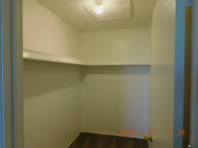 Building Photo - 1276 W 20th Pl