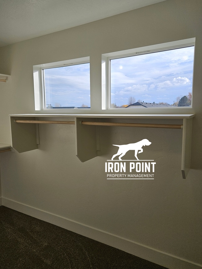 Building Photo - Brand New, Never-Lived-In 3-Bed, 2.5-Bath Townhome in Caldwell, ID – $1,000 Move-In Special!