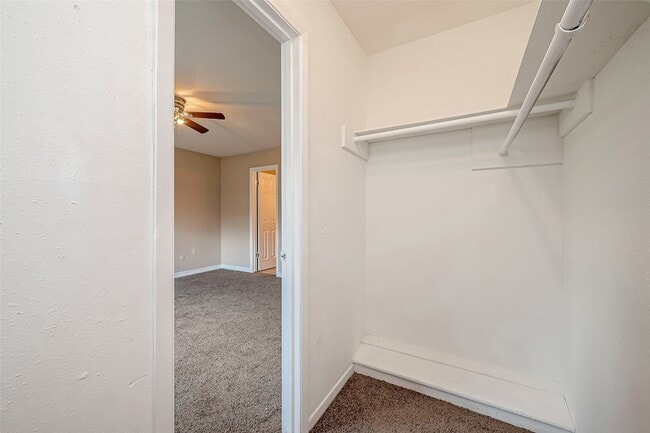 Building Photo - 5023 Whispering Falls Dr