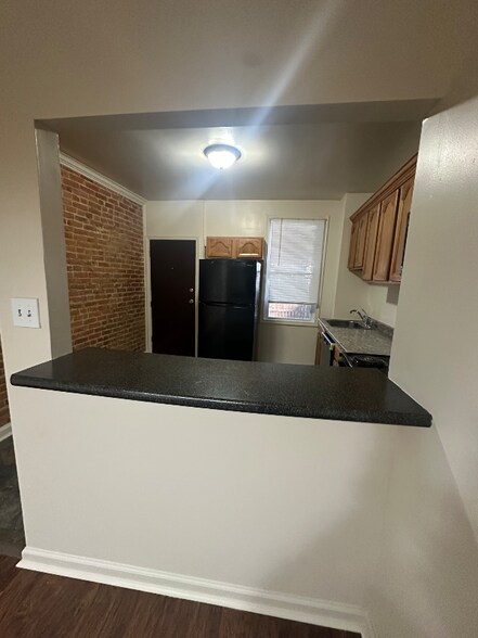 Building Photo - 3332 Frederick Ave