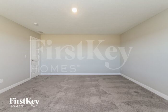 Building Photo - 2368 S Carlota Dr