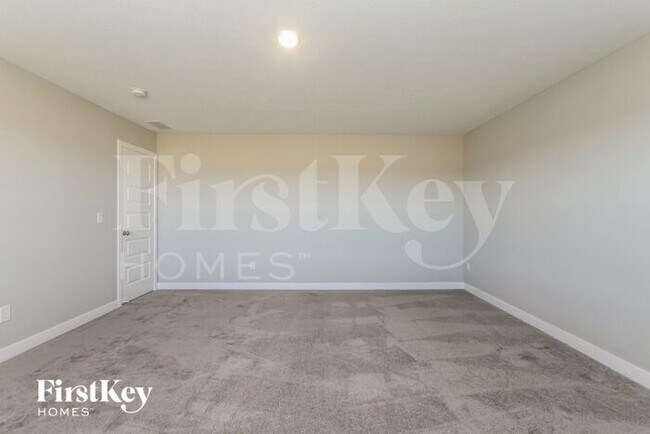 Building Photo - 2368 S Carlota Dr