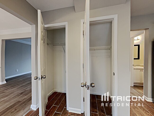 Building Photo - 1454 Glenfield Dr