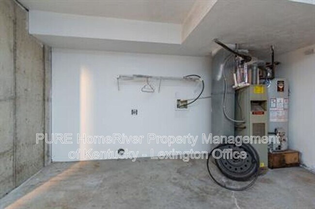 Building Photo - 263 Centennial Dr