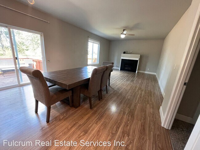 Building Photo - 4 br, 2.5 bath House - 9417 Prairie Wind S...