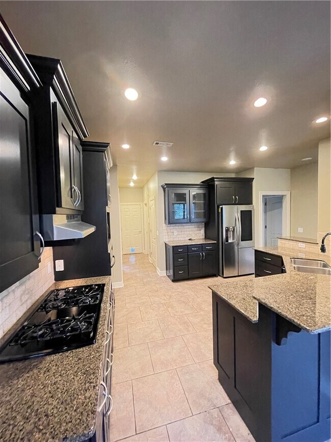 Building Photo - 4555 W Wedge Dr