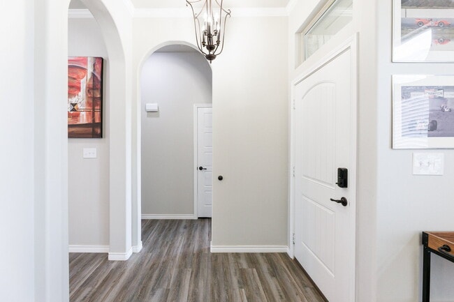 Building Photo - Spacious 4 Bed Home Near Frenship Schools | Modern Build | 2022 Construction