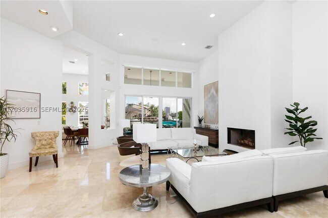 Building Photo - 954 Sanibel Dr