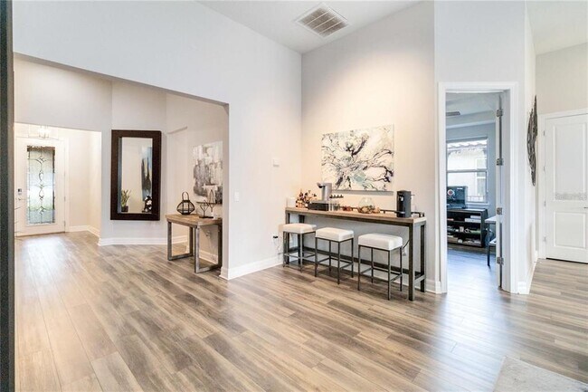Building Photo - 11637 Meadow Grove Cir